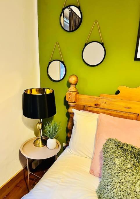 Cosy Cottage In Central Reading Free Parking & Fast Wifi Екстер'єр фото